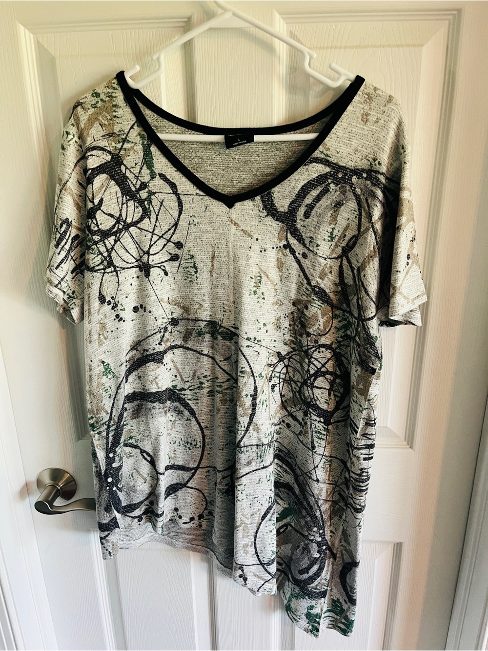 V-Neck Abstract Print Short Sleeve Top - Grey with Black, Dk Green, Tan